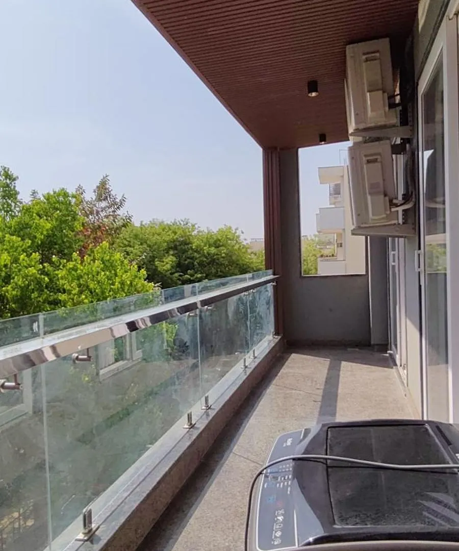 Lime Tree 1Bhk Service Apartment Near Fortis Hospital Gurgaon